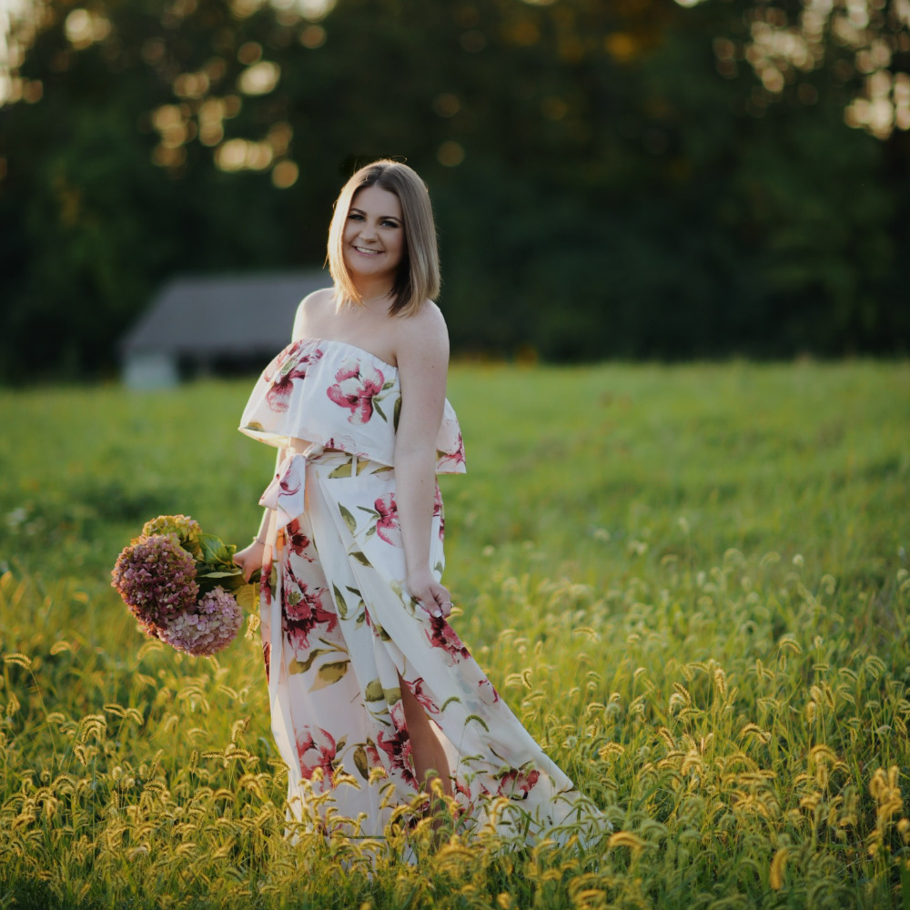 Meet your Posher, Emma-olivia